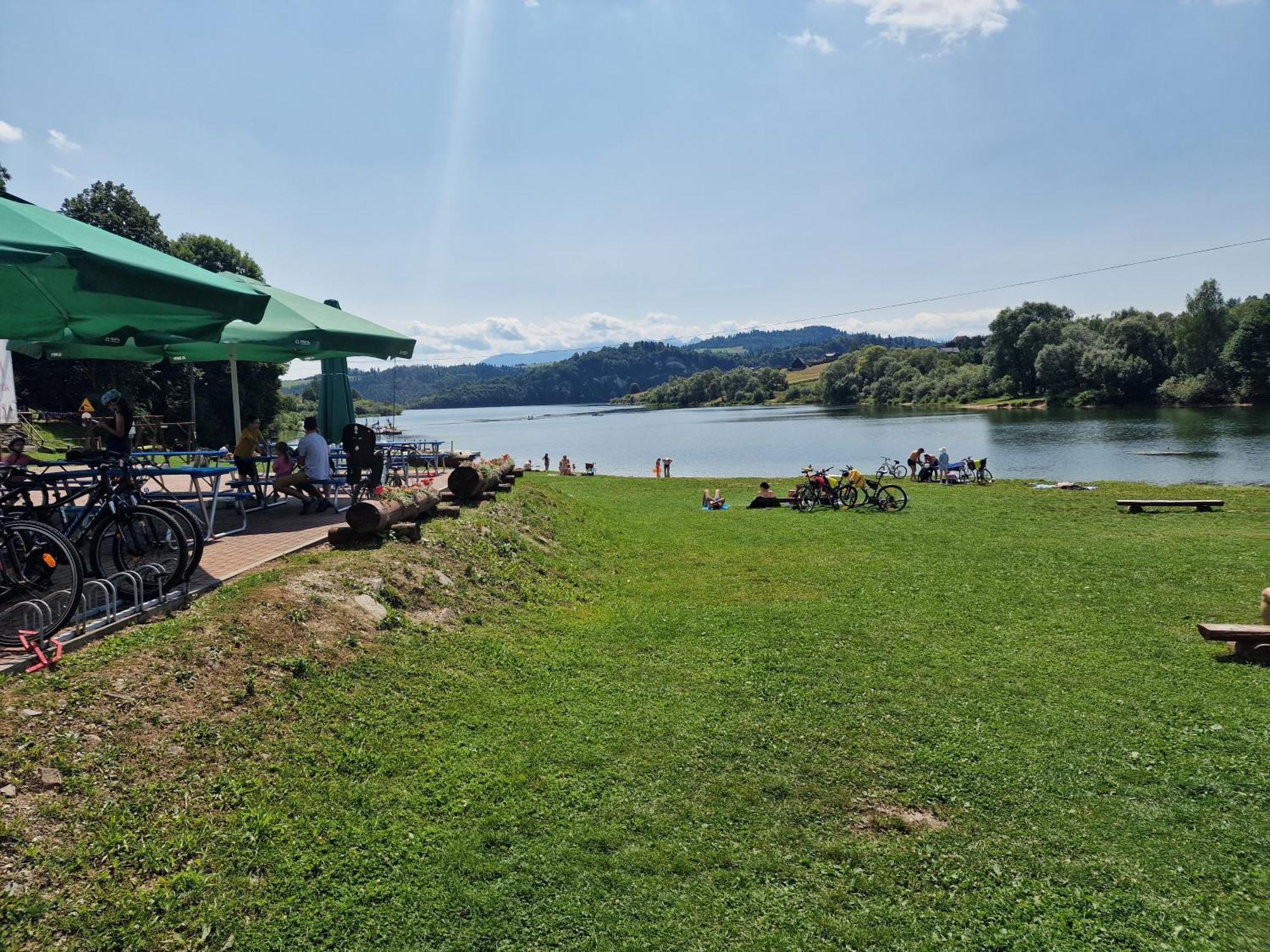 Czorsztyn- Kluszkowce Lake & Ski Luaran gambar